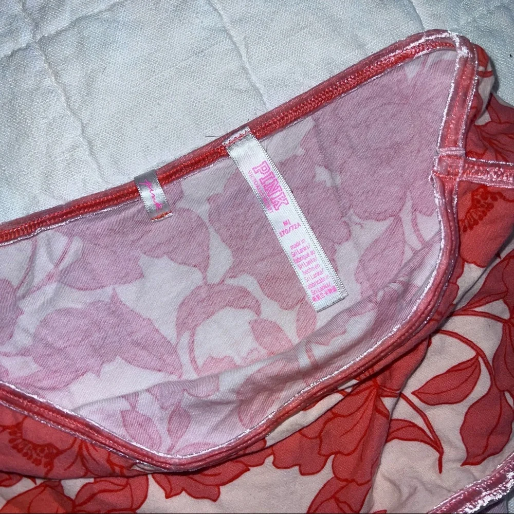 Victoria’s Secret Orange and yellow flower boyshort panties with velour lining - Picture 4 of 4